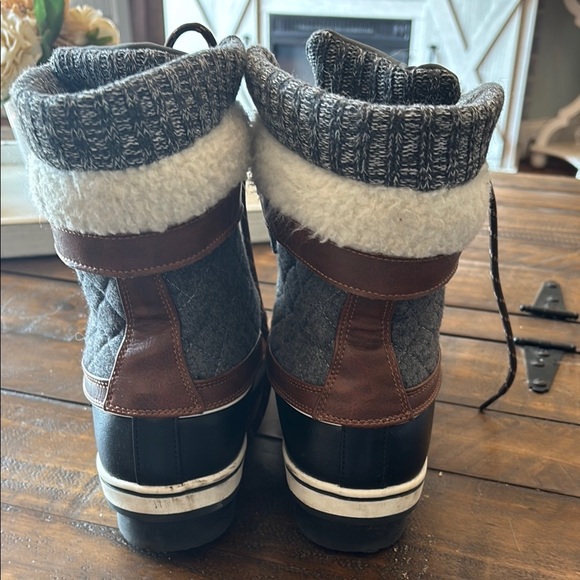 3M Thinsulate Women's Ankle Boots - Black and Brown - Picture 5 of 12